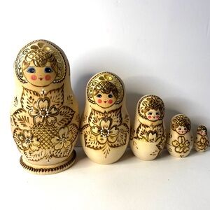 Russian nesting dolls 5 piece wood burned design